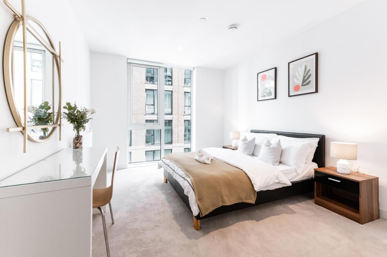 Khayat Homes - The Owelor - Two Bed London Kültér fotó